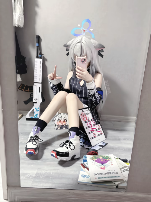 93QKYL(}8[V3{K0702@V3~8